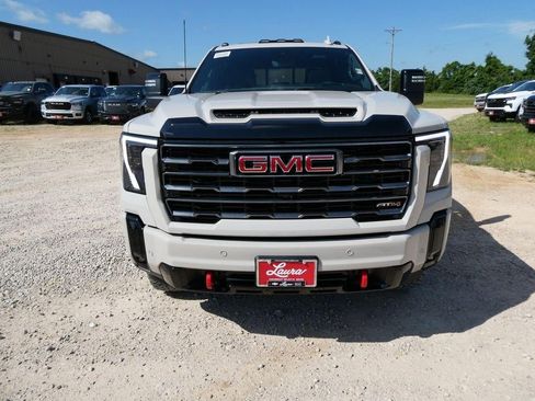 New 2026 GMC Sierra 3500 AT4 w/ AT4 Premium Plus Package AWD/4WD image 9