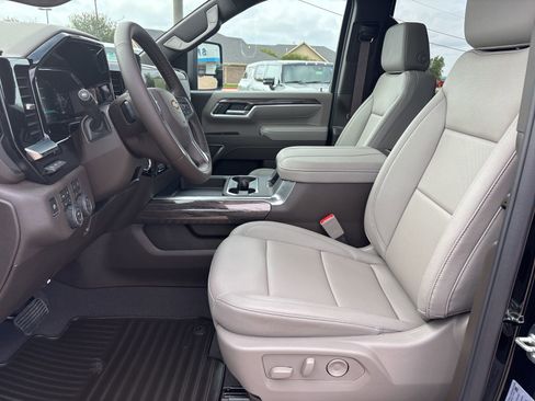 New 2026 Chevrolet Silverado 2500 LTZ w/ LTZ Premium Texas Edition image 11