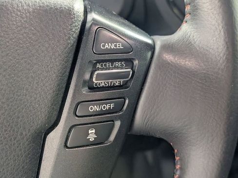 Used 2024 Nissan Titan PRO-4X w/ Pro-4x Convenience Package AWD/4WD image 18