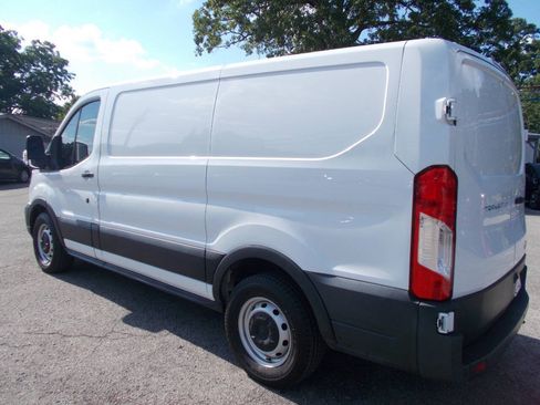 Used 2020 Ford Transit 150 Low Roof RWD image 16