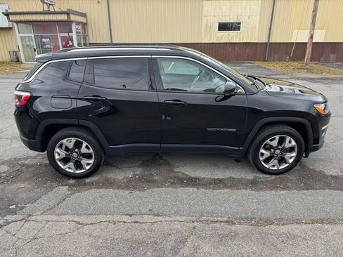 Used 2018 Jeep Compass Limited w/ Navigation Group image 4