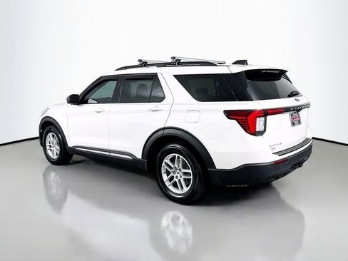 Used 2025 Ford Explorer Active RWD image 7