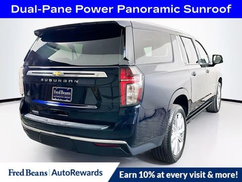 Used 2023 Chevrolet Suburban High Country w/ Premium Package 2 AWD/4WD image 9