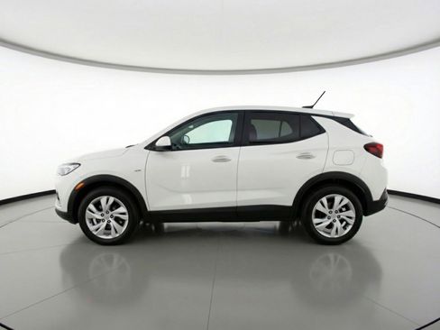 Used 2025 Buick Encore GX Preferred AWD/4WD image 3