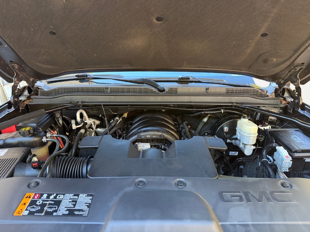 Used 2020 GMC Yukon XL Denali AWD/4WD image 28