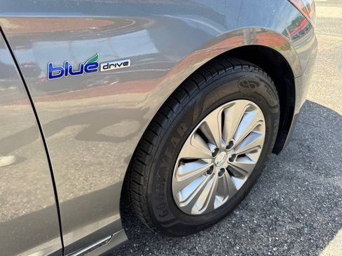 Used 2017 Hyundai Sonata SE image 15
