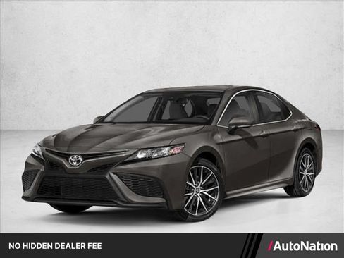 Certified 2024 Toyota Camry SE FWD image 1