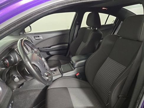 Used 2023 Dodge Charger R/T w/ Blacktop Package RWD image 15