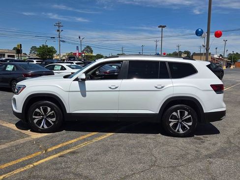 New 2026 Volkswagen Atlas SE FWD image 4