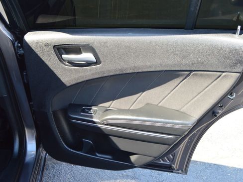 Used 2016 Dodge Charger R/T RWD image 27