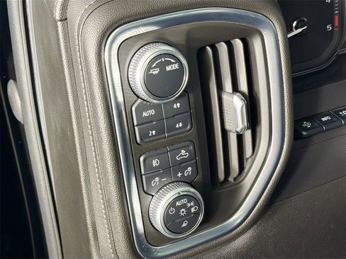 Used 2020 GMC Sierra 2500 Denali w/ Denali Ultimate Package image 10