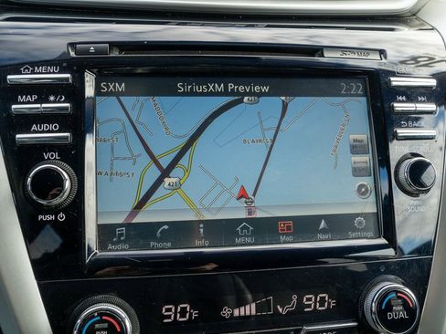 Used 2018 Nissan Murano SV image 13