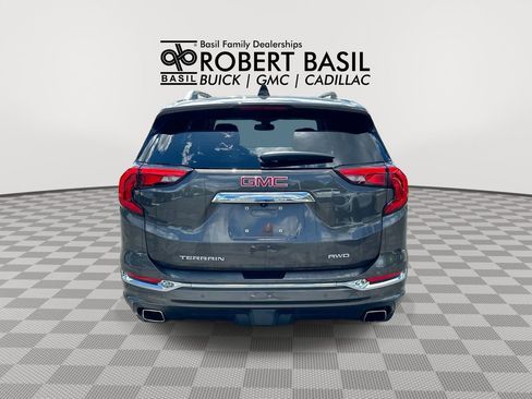 Used 2019 GMC Terrain Denali w/ Advanced Safety Package AWD/4WD image 7