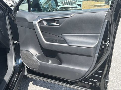 Used 2024 Toyota RAV4 XLE FWD image 16