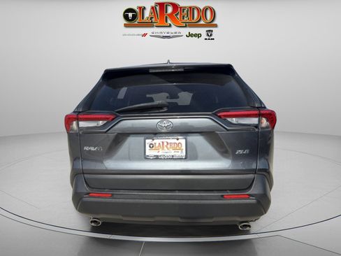 Used 2019 Toyota RAV4 XLE image 8