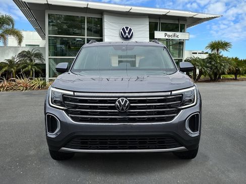 Certified 2024 Volkswagen Atlas SE FWD image 2