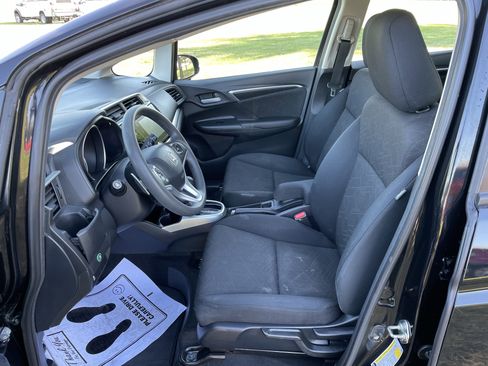 Used 2017 Honda Fit EX image 13