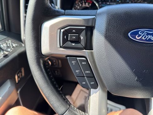 Used 2019 Ford F150 Lariat image 25