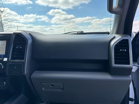 Used 2020 Ford F150 XLT image 24