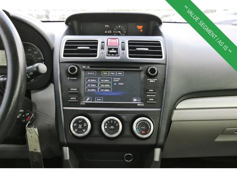 Used 2017 Subaru Forester 2.5i w/ Alloy Wheel Package image 25