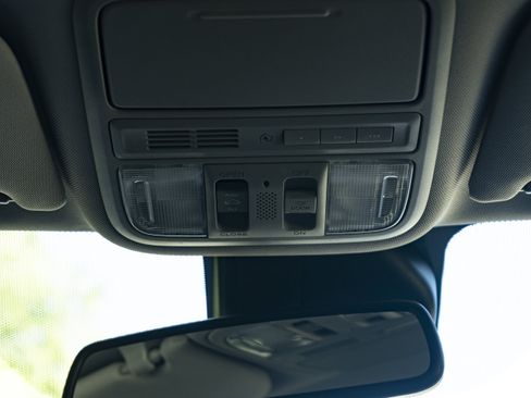 Used 2014 Honda Odyssey Touring image 37