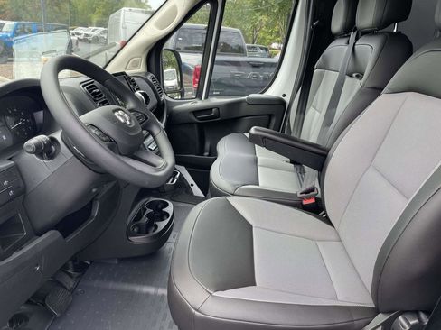 Used 2024 RAM ProMaster 1500 w/ Safety Group FWD image 24