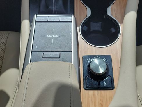 Used 2021 Lexus RX 350L FWD w/ Premium Package image 23