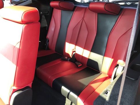 Used 2022 Acura MDX A-Spec image 36