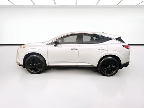 Used 2025 Nissan Murano SV FWD image 22