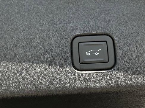 New 2026 Cadillac Optiq V w/ Magnus Launch Edition image 10