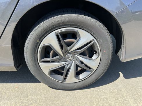 Used 2019 Honda Civic LX image 13