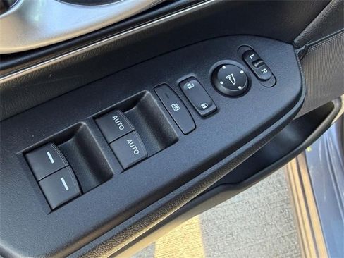 Used 2021 Honda CR-V EX-L image 14