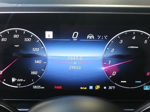 Used 2024 Mercedes-Benz GLS 450 4MATIC image 19