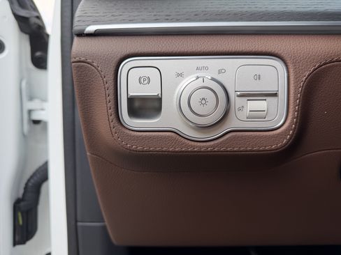 Certified 2024 Mercedes-Benz GLE 350 4MATIC image 16