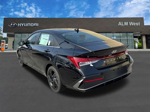 Used 2026 Hyundai Elantra SEL Sport image 7