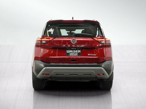 Used 2021 Nissan Rogue SV w/ Premium Package AWD/4WD image 4