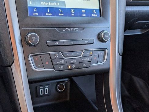 Certified 2019 Ford Fusion SEL image 22
