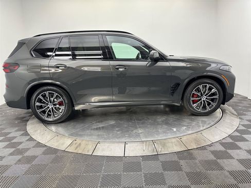 New 2026 BMW X5 xDrive50e w/ Executive Package AWD/4WD image 17