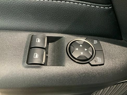 Used 2022 Ford Mustang Shelby GT500 w/ Handling Package RWD image 16
