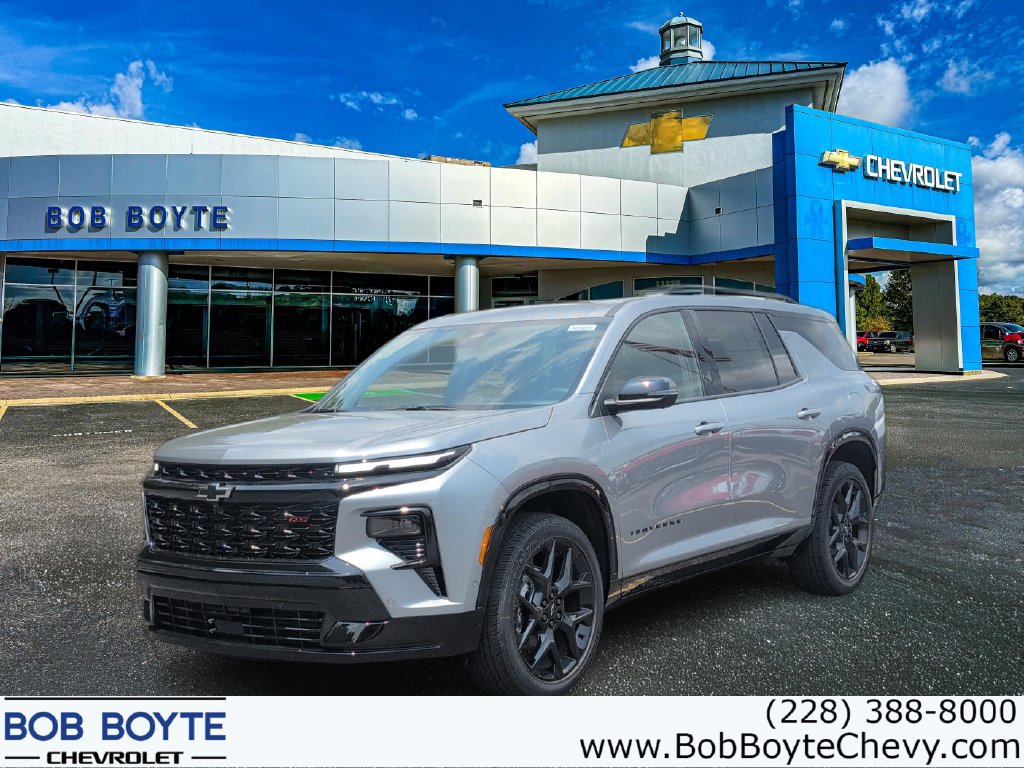 New 2026 Chevrolet Traverse RS w/ LPO, Floor Liner Package FWD image 1