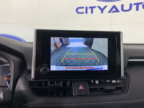 Used 2024 Toyota RAV4 XLE w/ Convenience Package FWD image 26