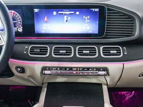 Certified 2025 Mercedes-Benz GLE 450e 4MATIC image 14
