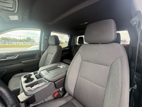 Used 2023 Chevrolet Silverado 1500 RST AWD/4WD image 13
