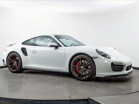 Used 2016 Porsche 911 Turbo image 11