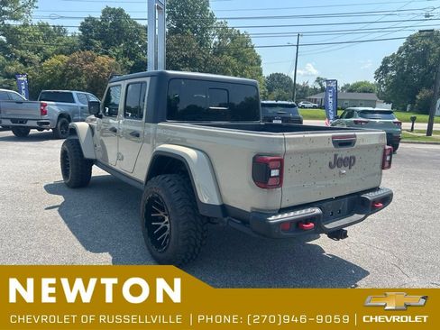 Used 2020 Jeep Gladiator Rubicon AWD/4WD image 9