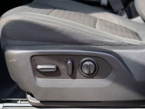 Used 2020 Chevrolet Silverado 1500 RST w/ All-Star Edition image 16