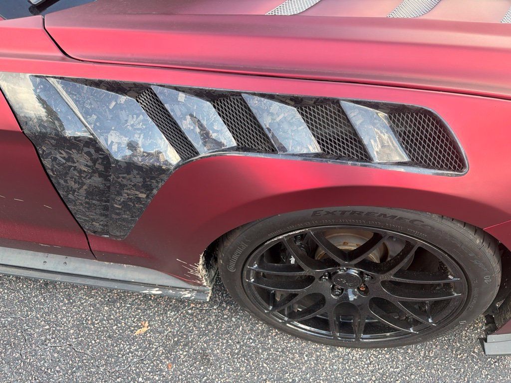 Used 2015 Ford Mustang GT RWD image 6