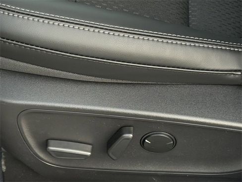 New 2026 Ford Escape Base image 9