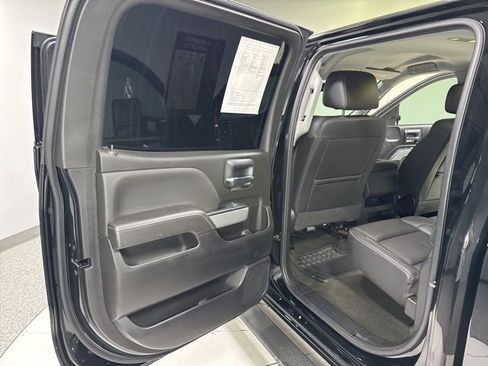 Used 2017 Chevrolet Silverado 3500 LT w/ LT Convenience Package AWD/4WD image 23