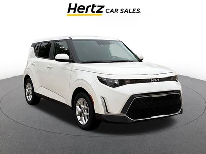 Used 2025 Kia Soul LX w/ LX Technology Package